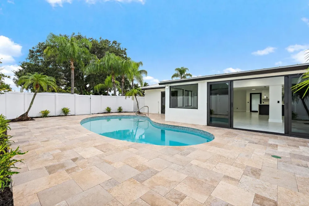 360 Saturn Avenue Tequesta, FL 33469