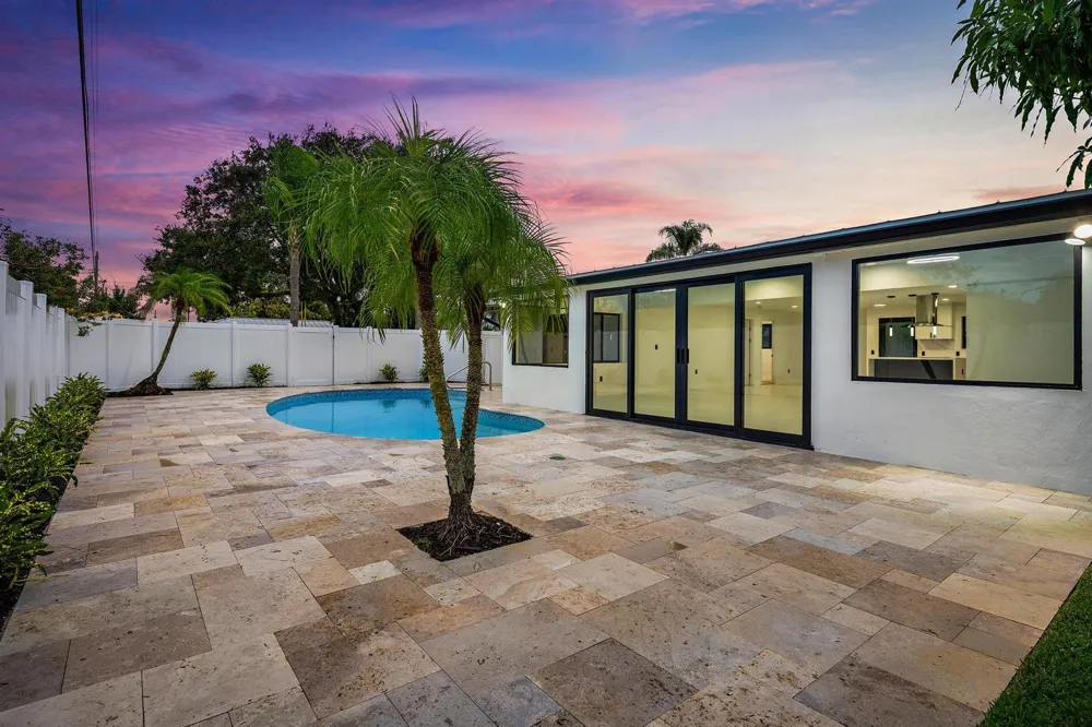 360 Saturn Avenue Tequesta, FL 33469