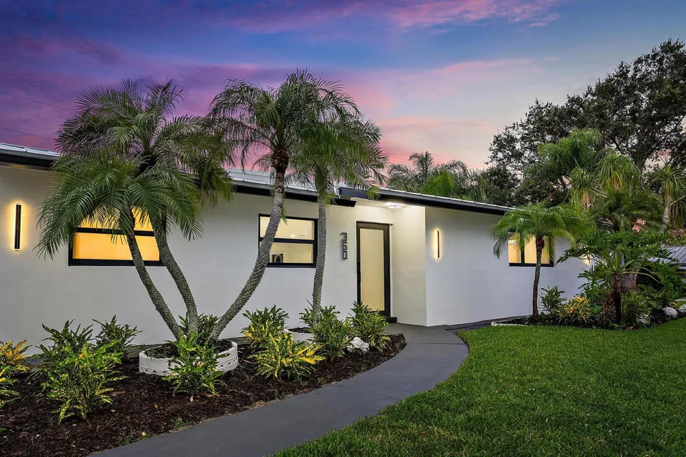 360 Saturn Avenue Tequesta, FL 33469