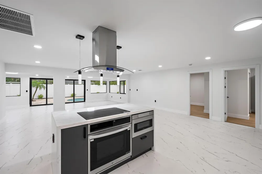 360 Saturn Avenue Tequesta, FL 33469