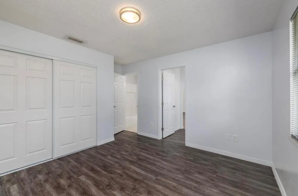 2714 Rhode Island Avenue Fort Pierce, FL 34947