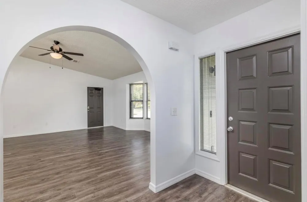 2714 Rhode Island Avenue Fort Pierce, FL 34947