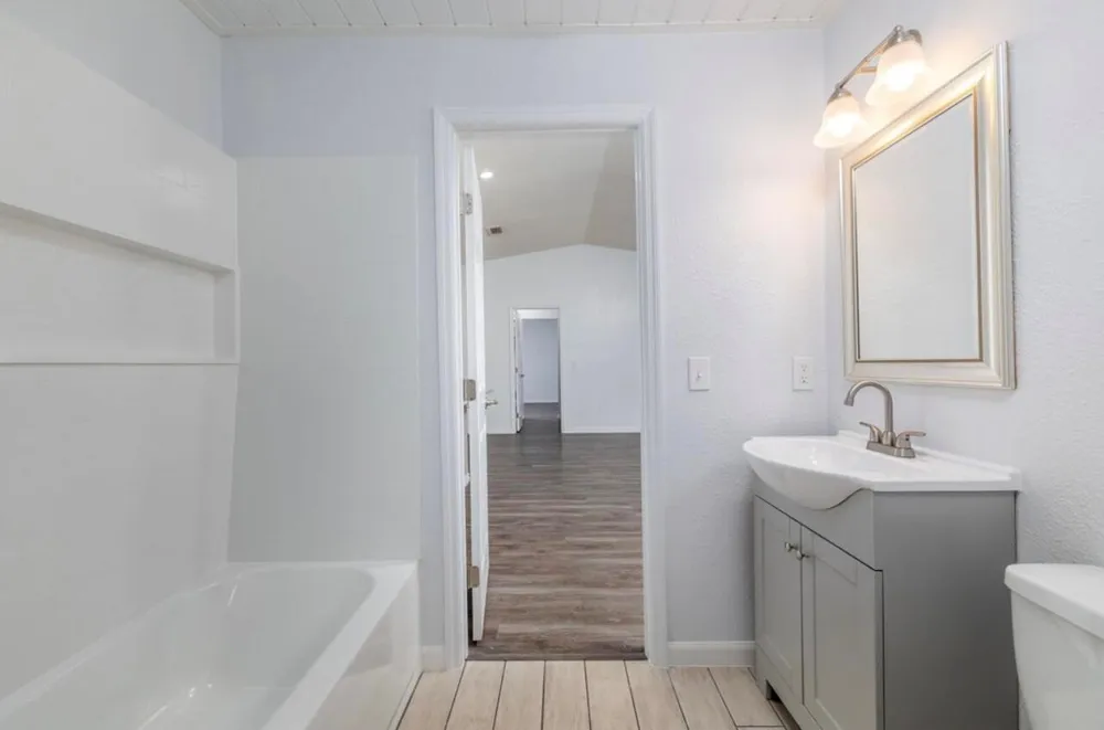 2714 Rhode Island Avenue Fort Pierce, FL 34947
