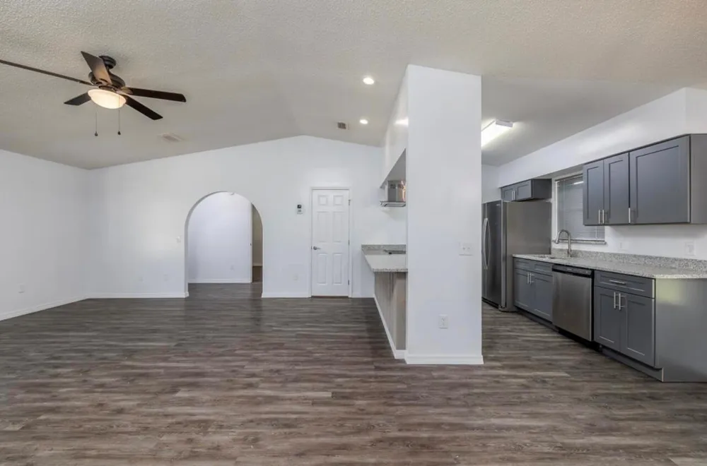 2714 Rhode Island Avenue Fort Pierce, FL 34947