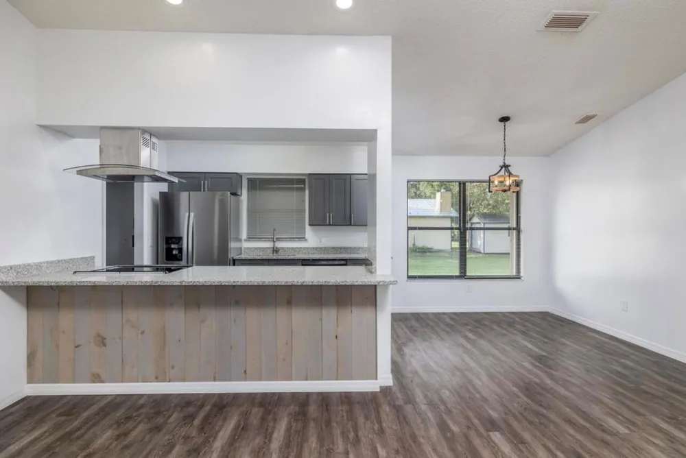 2714 Rhode Island Avenue Fort Pierce, FL 34947