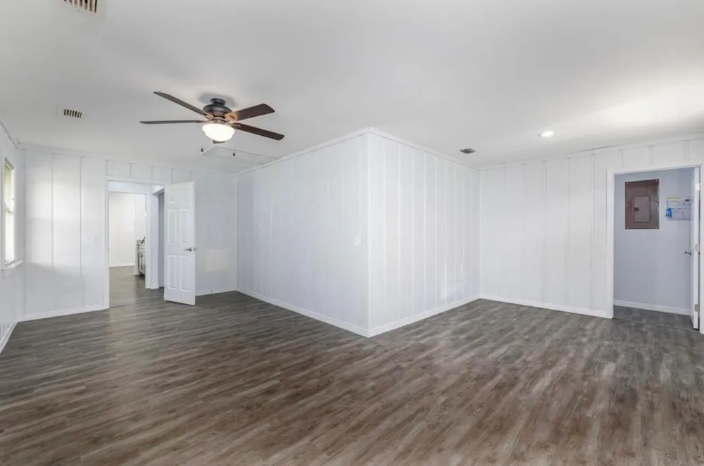 2714 Rhode Island Avenue Fort Pierce, FL 34947