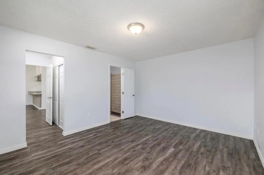 2714 Rhode Island Avenue Fort Pierce, FL 34947