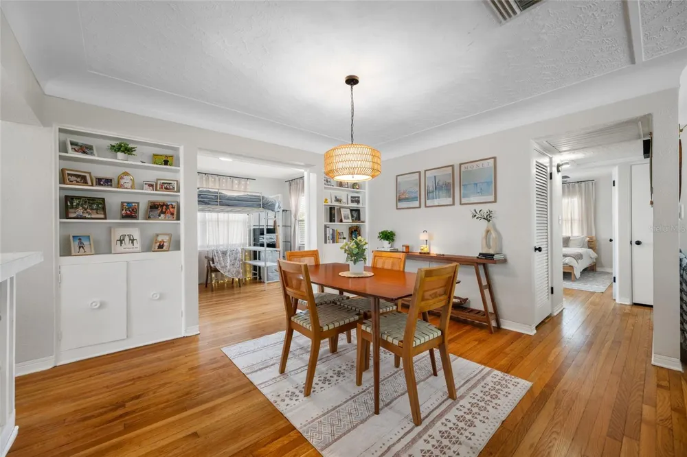 6219 HAMPTON DRIVE St Petersburg, FL 33710