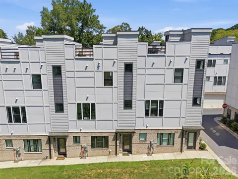 509 Strong Avenue