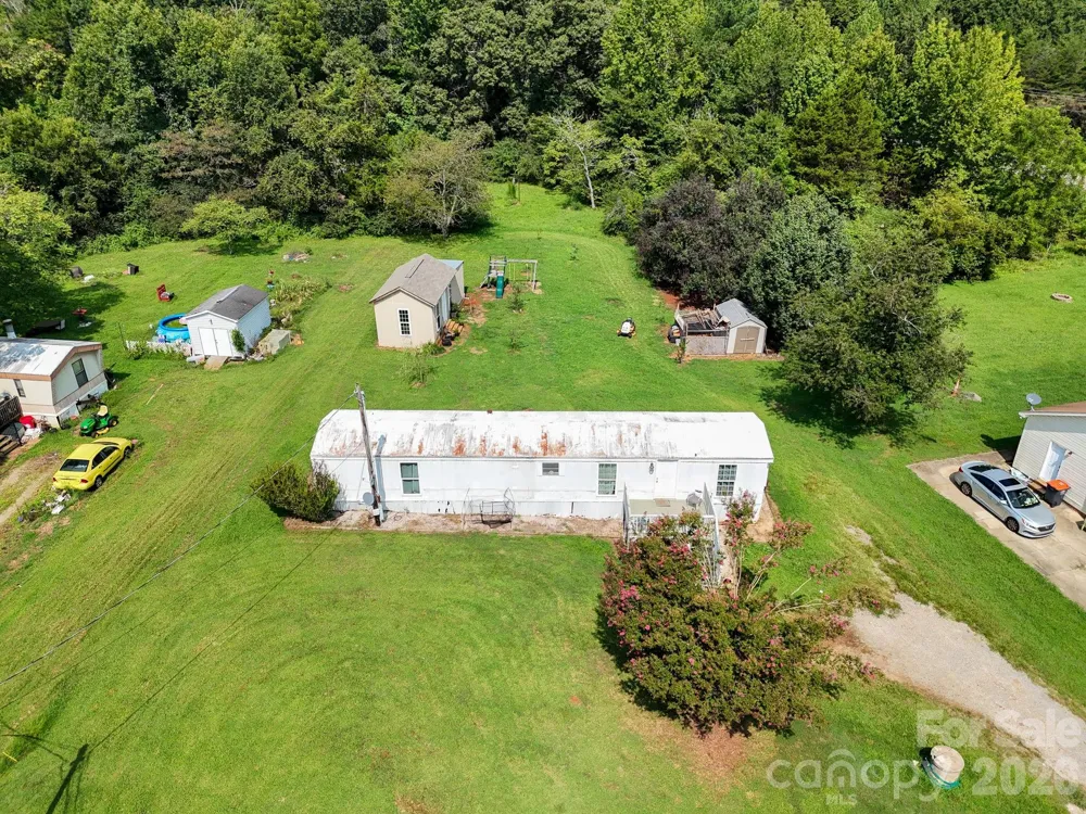1433 Oakbrook Lane Denver, NC 28037