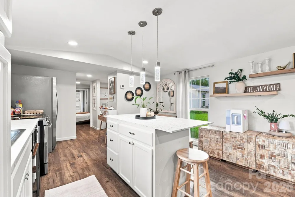 1433 Oakbrook Lane Denver, NC 28037