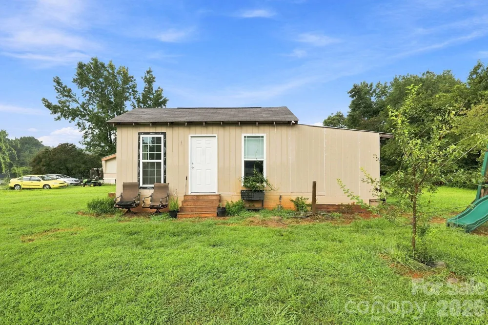 1433 Oakbrook Lane Denver, NC 28037