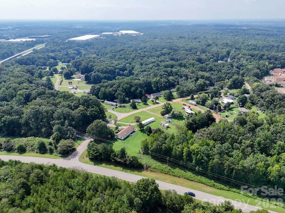 1433 Oakbrook Lane Denver, NC 28037