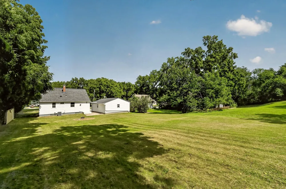 312 21st Street SW Rochester, MN 55902
