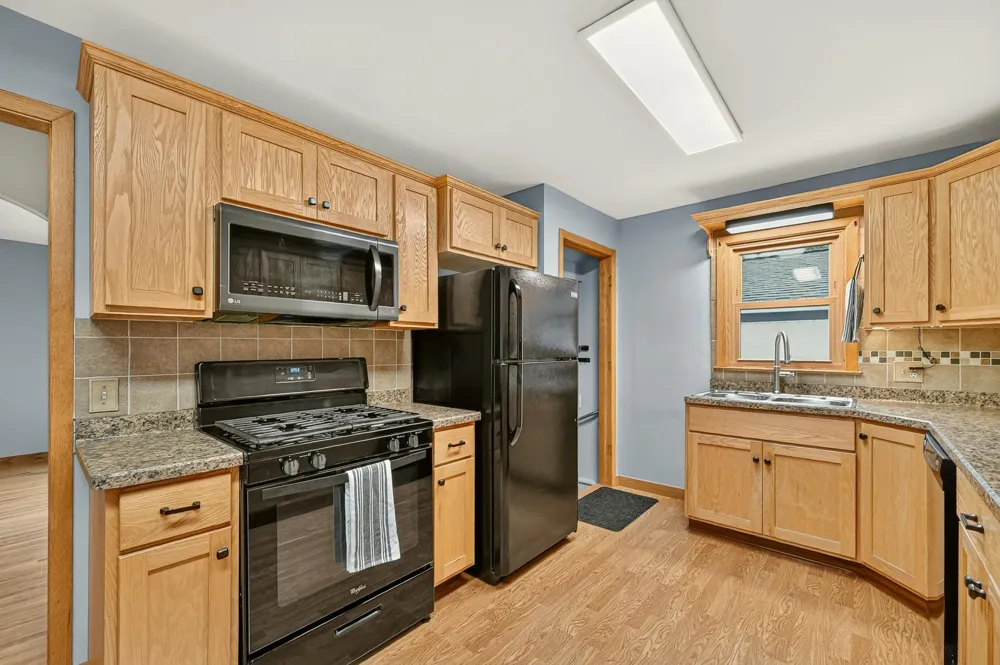 312 21st Street SW Rochester, MN 55902