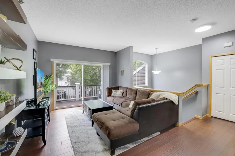 846 Trenton Lane Plymouth, MN 55441