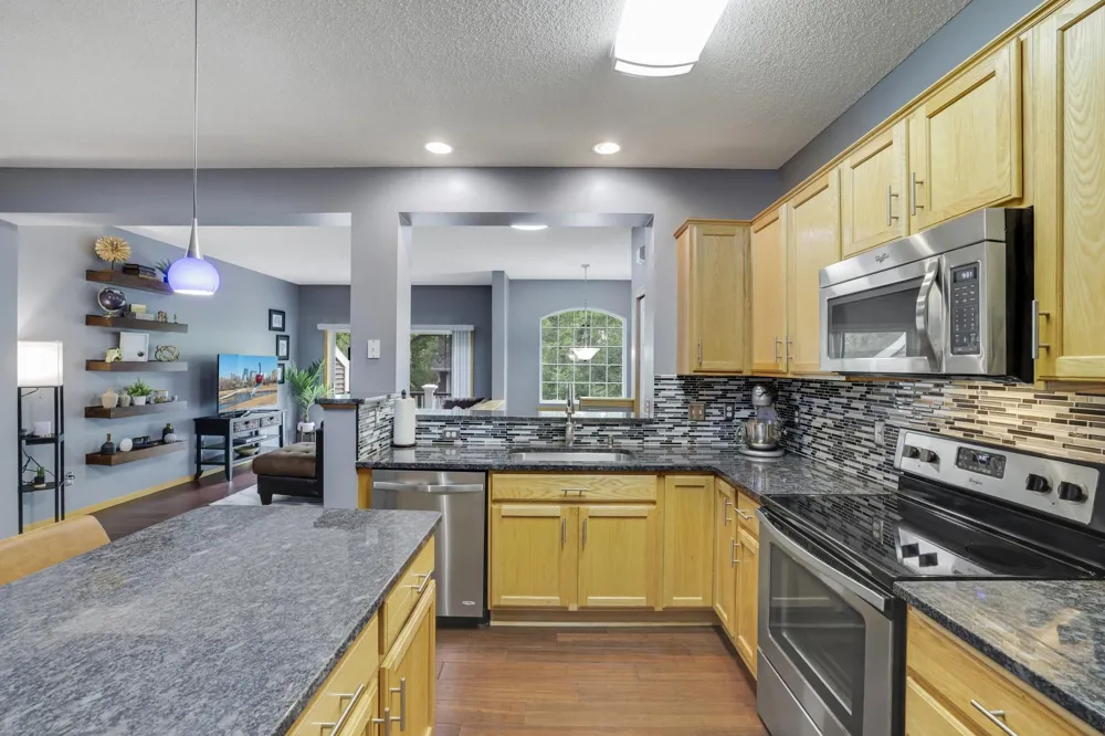 846 Trenton Lane Plymouth, MN 55441