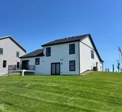4124 Ramsay Way Waconia, MN 55388
