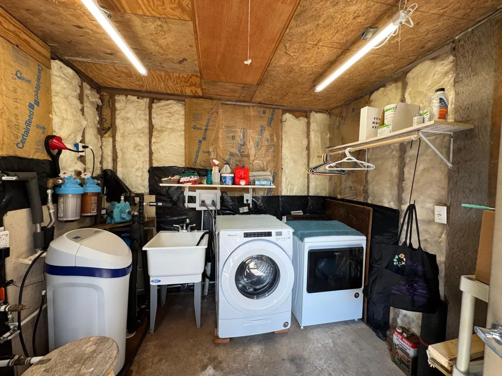 88911 State Hwy 23 Kerrick, MN 55756