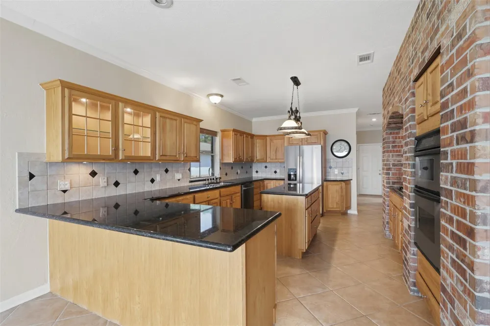 16457 Hunters Trail Montgomery, TX 77356