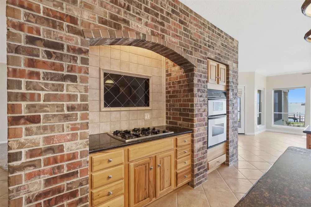 16457 Hunters Trail Montgomery, TX 77356
