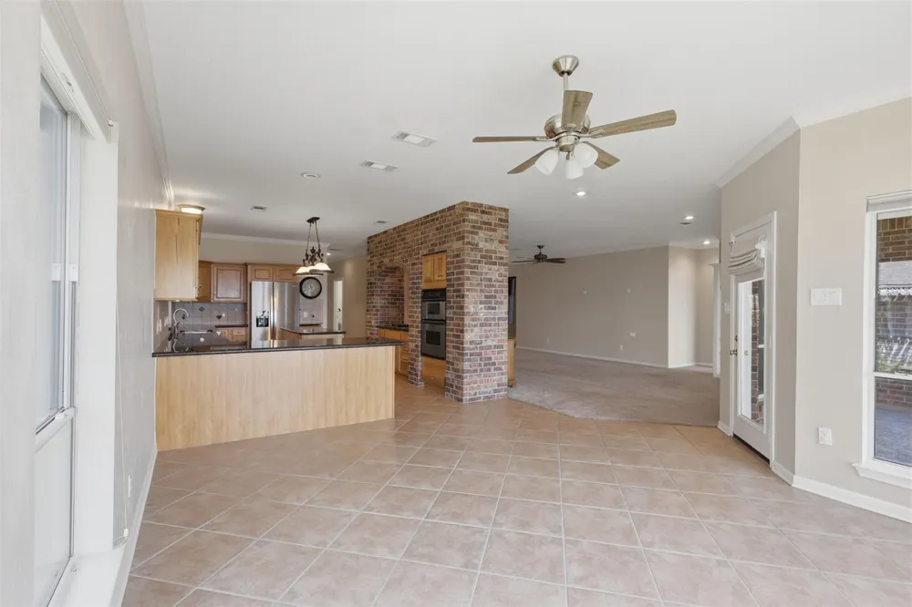 16457 Hunters Trail Montgomery, TX 77356