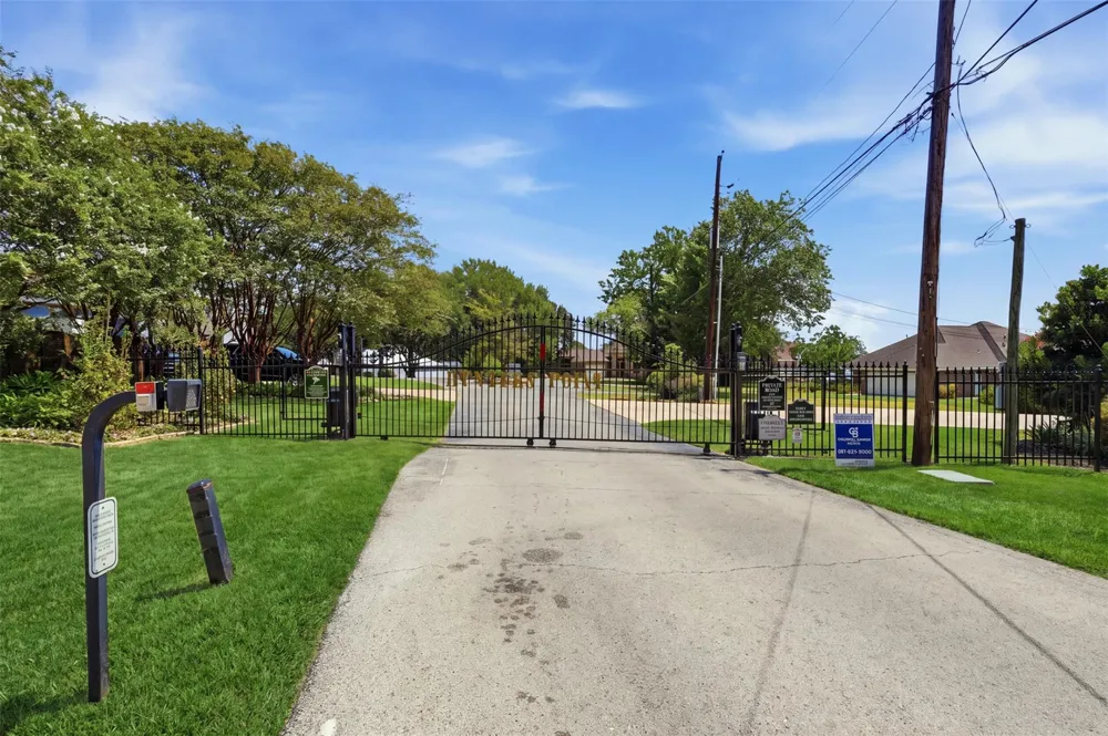 16457 Hunters Trail Montgomery, TX 77356