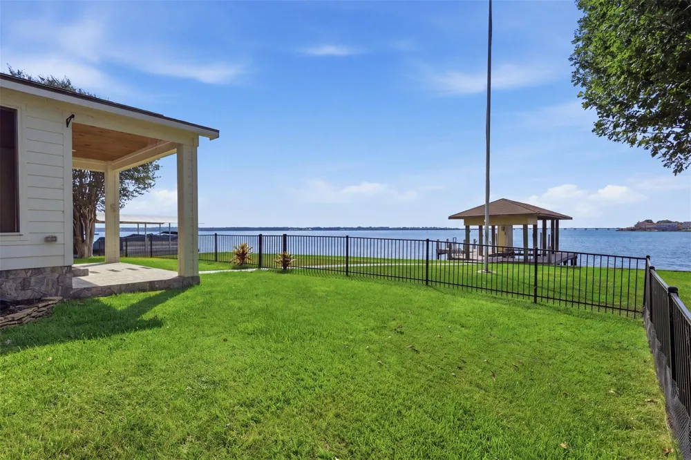 16457 Hunters Trail Montgomery, TX 77356