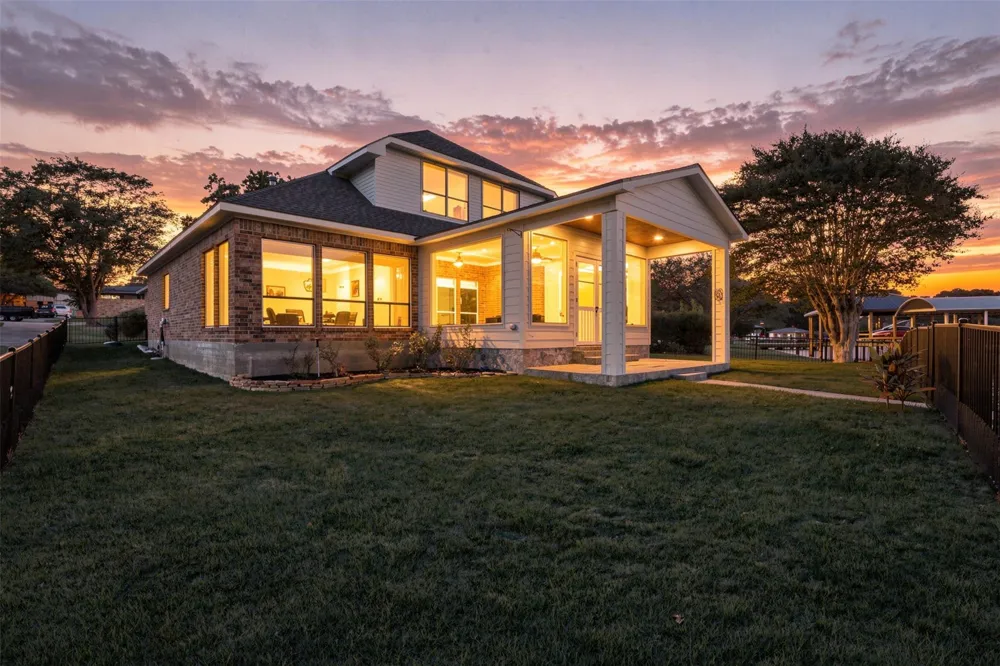 16457 Hunters Trail Montgomery, TX 77356