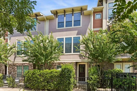 1045 W 22nd Street #K