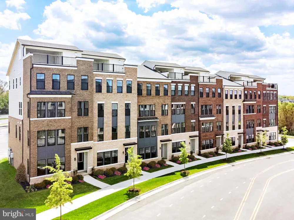 13710 AVIATION PLACE Herndon, VA 20171