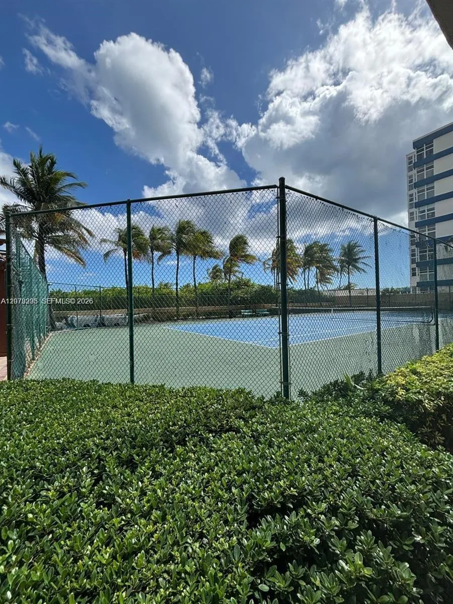 2080 S Ocean Dr #308 Hallandale Beach, FL 33009