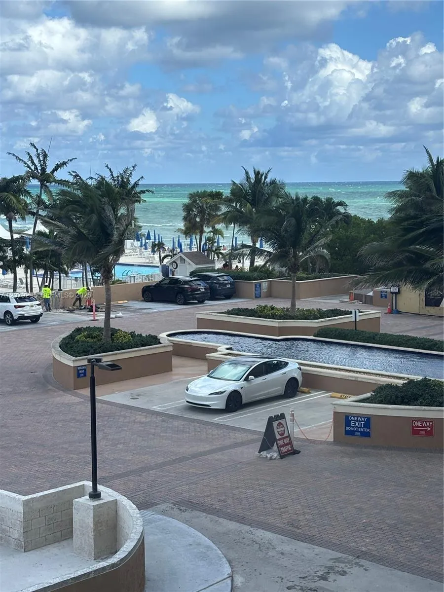 2080 S Ocean Dr #308 Hallandale Beach, FL 33009