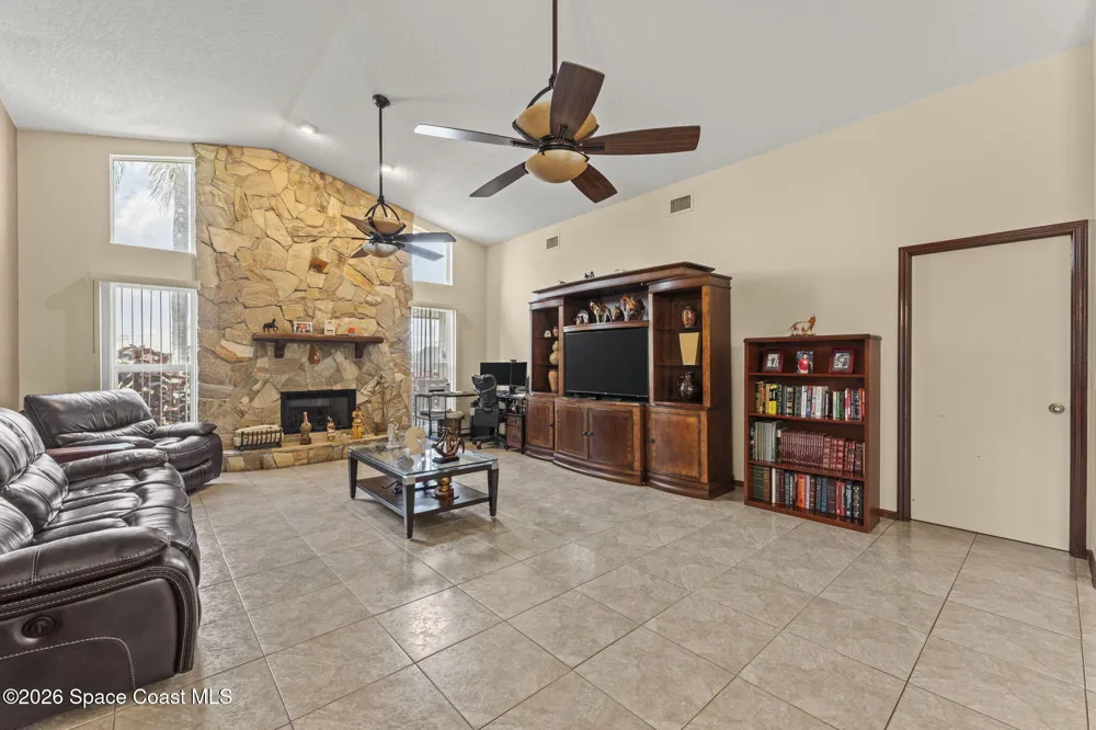 3116 Fairview Drive Melbourne, FL 32934