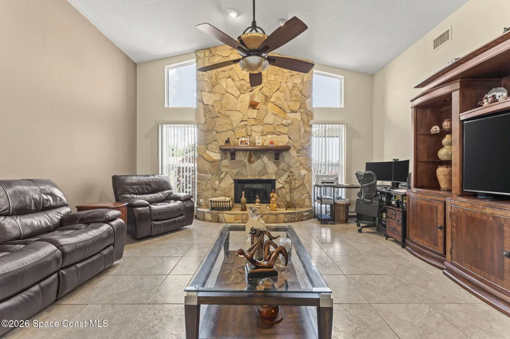 3116 Fairview Drive Melbourne, FL 32934