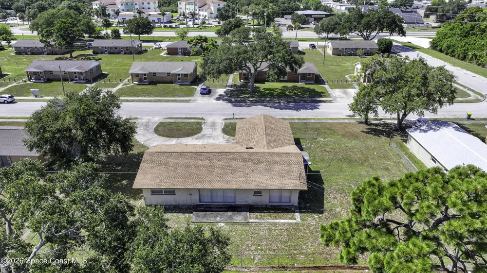 506 Walker Street Melbourne, FL 32901