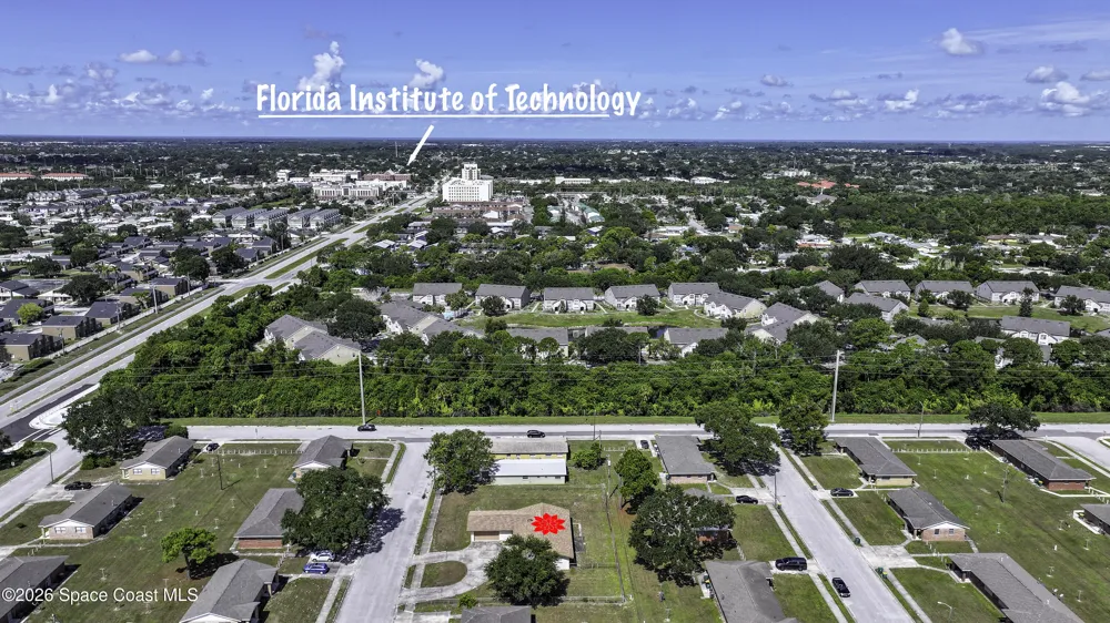 506 Walker Street Melbourne, FL 32901