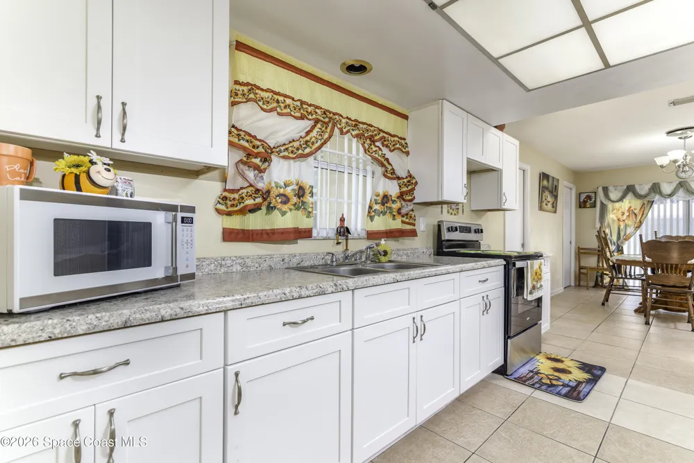 506 Walker Street Melbourne, FL 32901