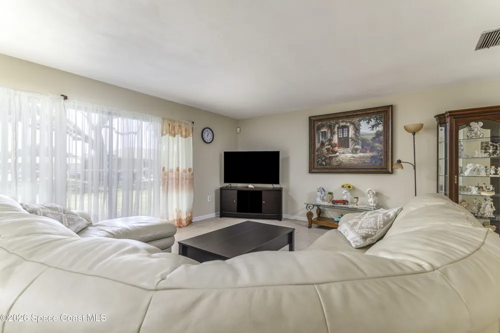 506 Walker Street Melbourne, FL 32901