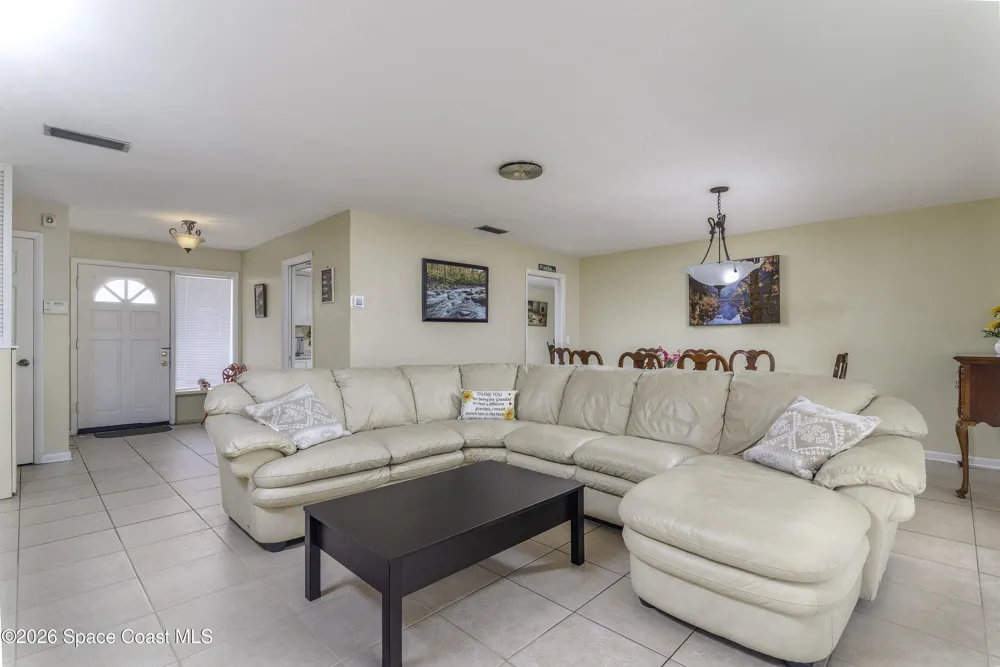 506 Walker Street Melbourne, FL 32901