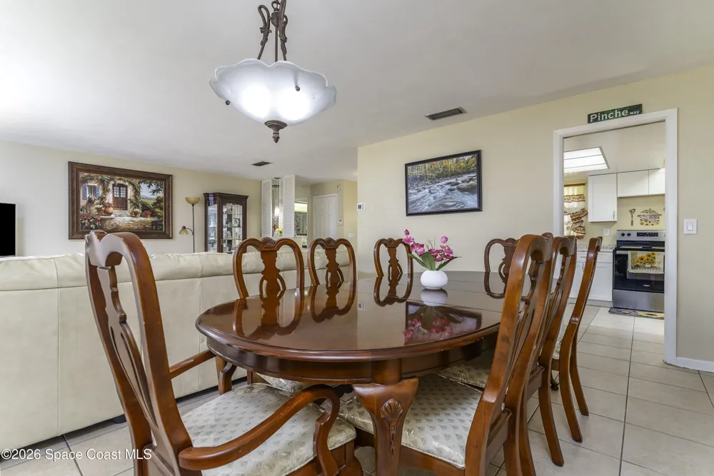 506 Walker Street Melbourne, FL 32901
