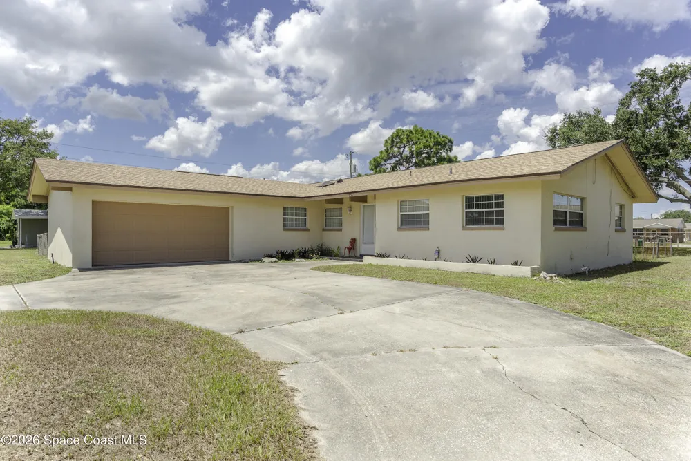506 Walker Street Melbourne, FL 32901
