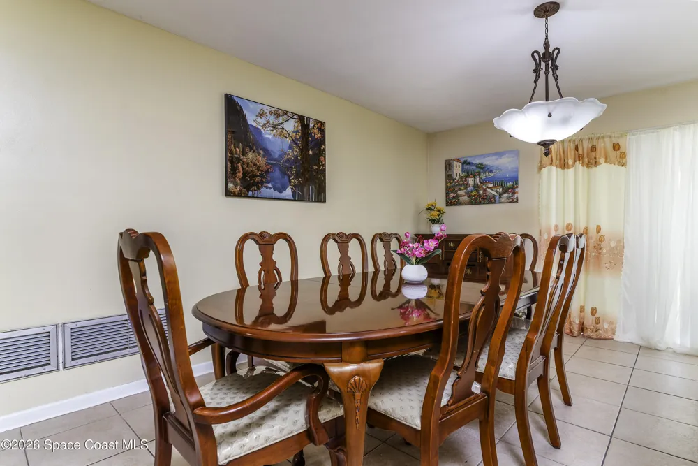 506 Walker Street Melbourne, FL 32901