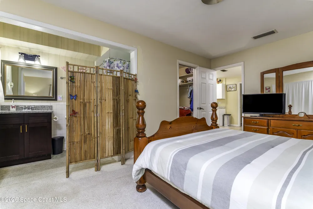 506 Walker Street Melbourne, FL 32901