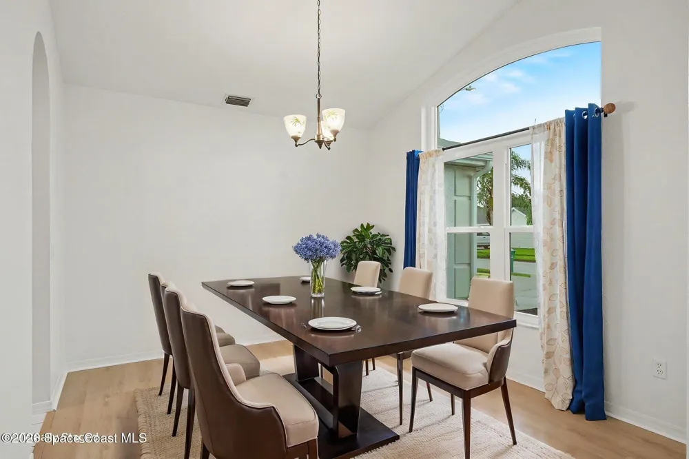 743 Carriage Hill Road Melbourne, FL 32940