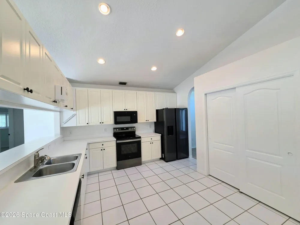 743 Carriage Hill Road Melbourne, FL 32940