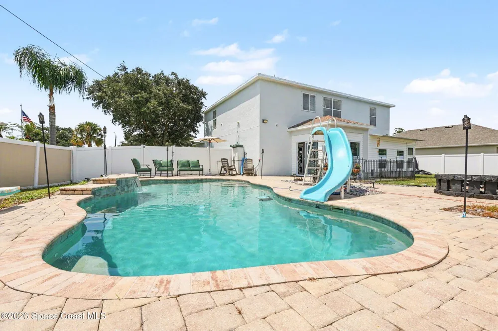 385 Cownie Avenue SE Palm Bay, FL 32909
