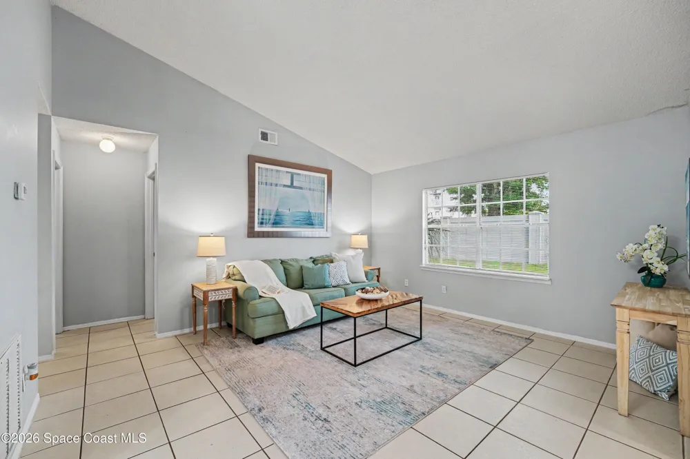 4260 Silver Lake Drive Melbourne, FL 32901