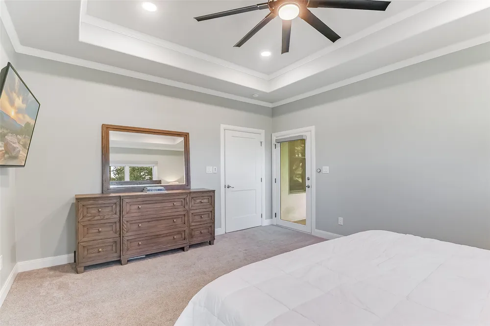 216 Enclave Drive Kingsland, TX 78639