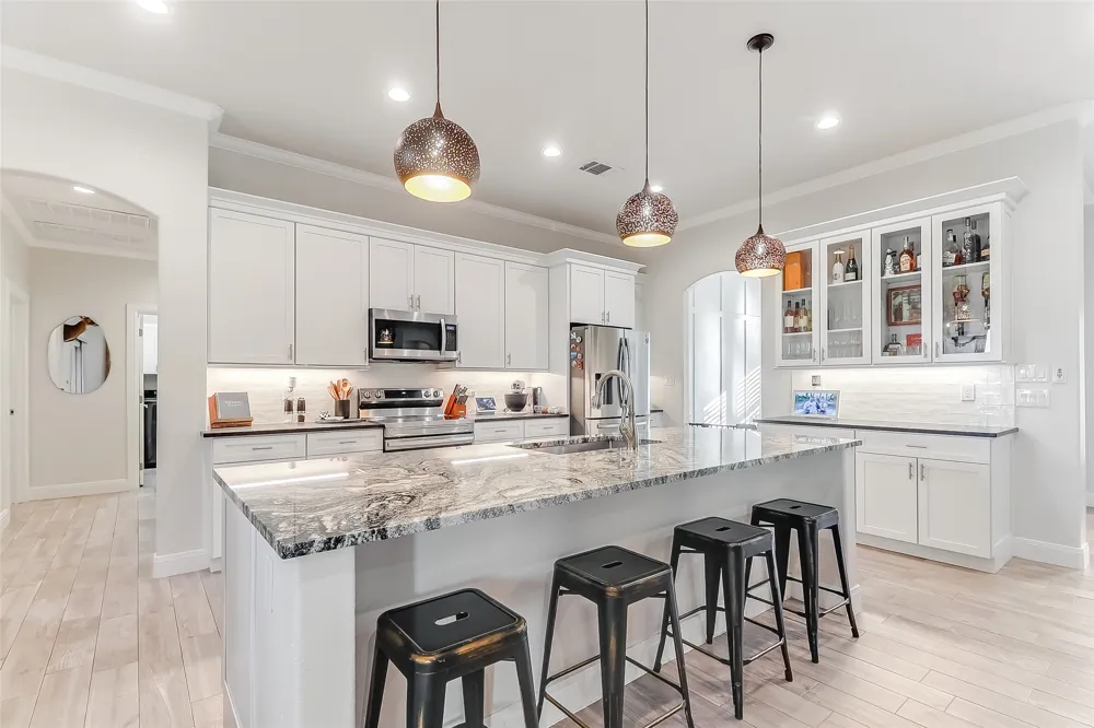216 Enclave Drive Kingsland, TX 78639